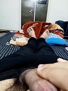 Snapshot of weeif chatting on February 20, 2025, 1:30 pm weeif online show from February 20, 2025, 1:30 pm