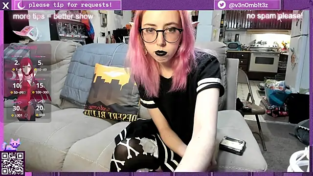 v3n0mb1t3z online show from November 8, 2025, 12:44 am