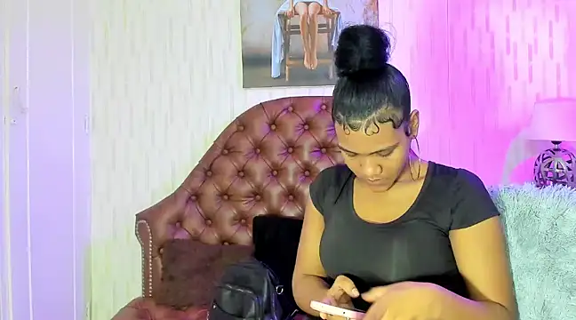 charlotte ebony online show from January 13, 2025, 7:10 pm