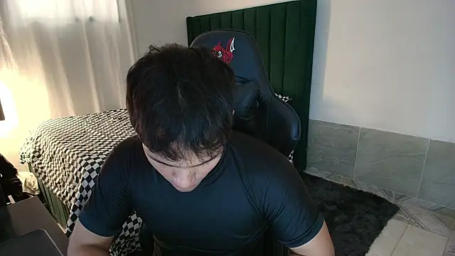 Snapshot of man_dur07 chatting on June 13, 2026, 8:51 pm man dur07 online show from June 13, 2026, 8:51 pm