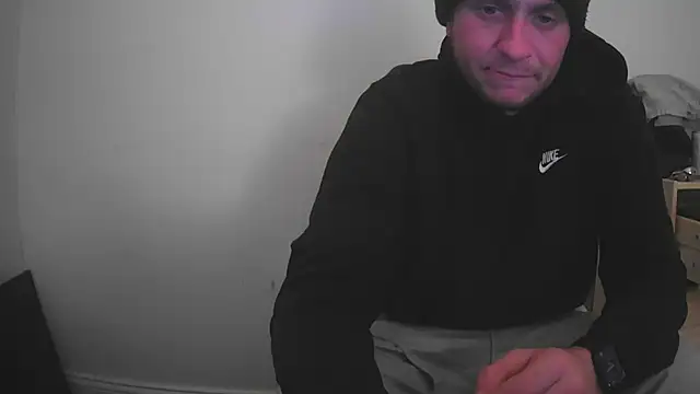 Snapshot of Posh_marc chatting on December 18, 2025, 9:15 am Posh marc online show from December 18, 2025, 9:15 am