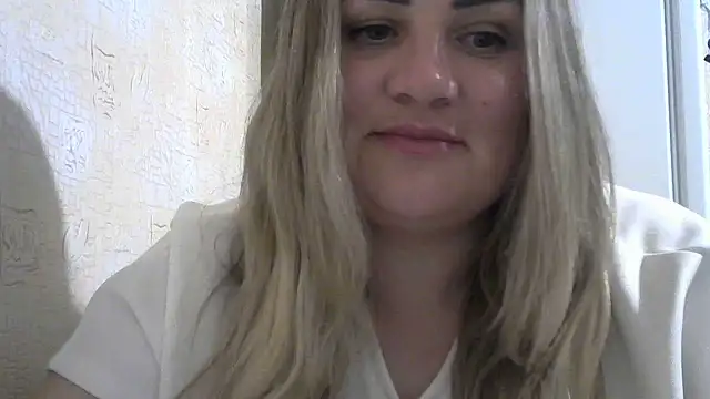 Honeydew-Waves online show from July 6, 2026, 6:32 pm