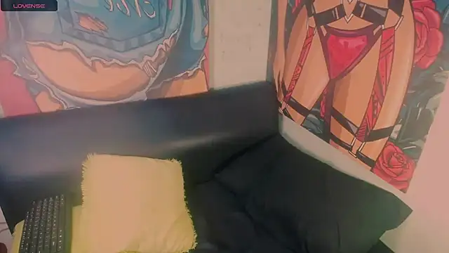 Littleindianmilf online show from December 2, 2025, 10:20 am