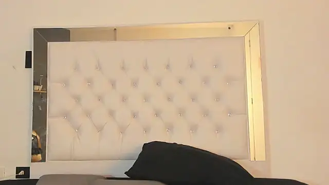 brendamaz online show from December 18, 2025, 11:38 am