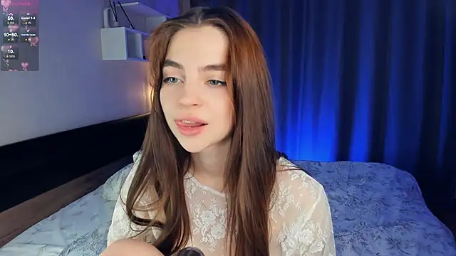 MaryJacksoon online show from February 7, 2025, 4:14 pm