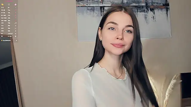 MaryJacksoon online show from November 24, 2025, 7:41 am