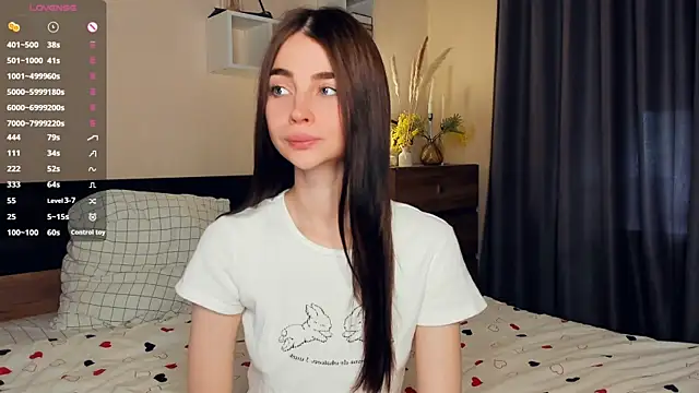 MaryJacksoon online show from July 26, 2026, 7:48 am
