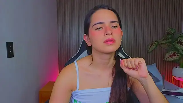 angelica dymond online show from February 14, 2026, 12:35 pm