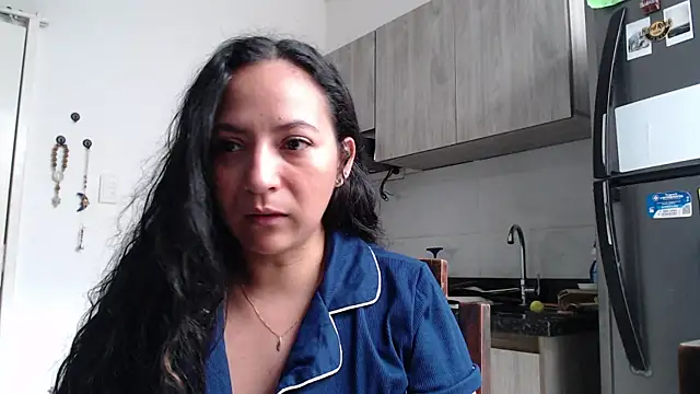 mariamulata online show from July 13, 2026, 9:28 pm