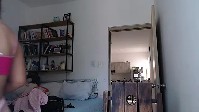 mariamulata online show from July 17, 2026, 4:56 pm