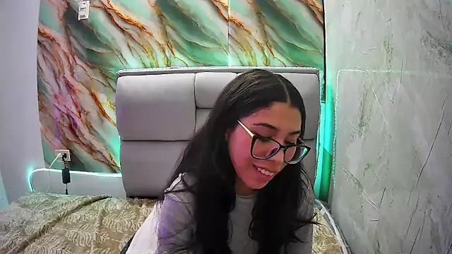 AmberJeong online show from January 30, 2025, 1:00 am