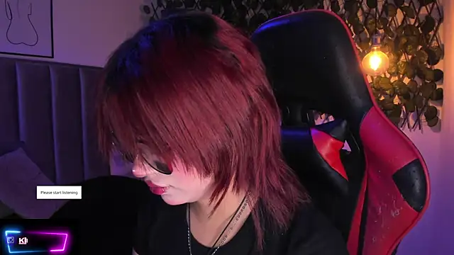 Kitty Gang online show from November 6, 2025, 2:12 am