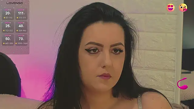 Snapshot of Ariel__Blossom chatting on February 19, 2025, 7:17 am Ariel Blossom online show from February 19, 2025, 7:17 am