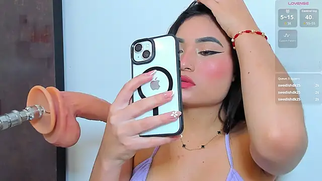 dazhia lee online show from March 12, 2026, 7:53 pm