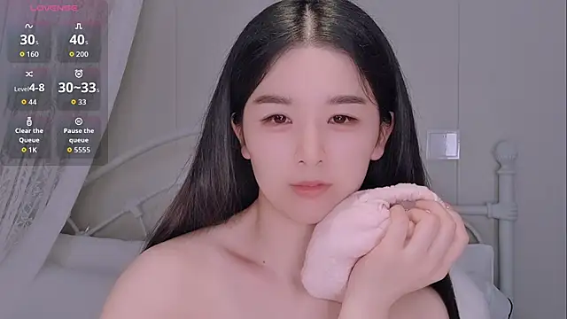 Snapshot of BingLin- chatting on June 5, 2026, 7:19 pm BingLin- online show from June 5, 2026, 7:19 pm