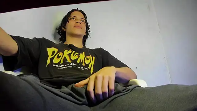 lax777  online show from October 16, 2025, 12:44 am