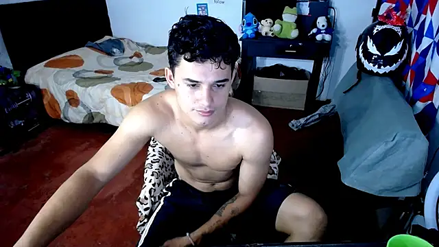 Snapshot of freddy_romas chatting on June 8, 2026, 3:12 pm freddy romas online show from June 8, 2026, 3:12 pm