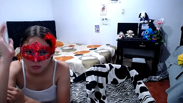 Snapshot of freddy_romas chatting on July 1, 2026, 5:23 pm freddy romas online show from July 1, 2026, 5:23 pm