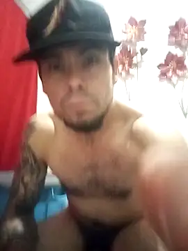 Snapshot of Hot796 chatting on September 30, 2025, 7:35 am Hot796 online show from September 30, 2025, 7:35 am