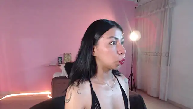 Snapshot of selene_gils chatting on June 18, 2026, 7:07 pm selene gils online show from June 18, 2026, 7:07 pm