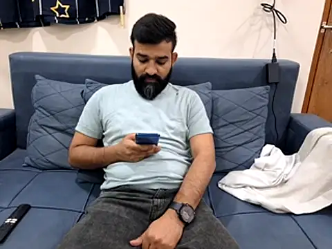 Snapshot of Fun_Guuy chatting on November 14, 2025, 12:15 pm Fun Guuy online show from November 14, 2025, 12:15 pm