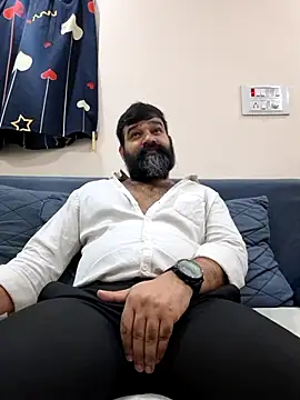 Fun Guuy online show from July 3, 2026, 3:02 am