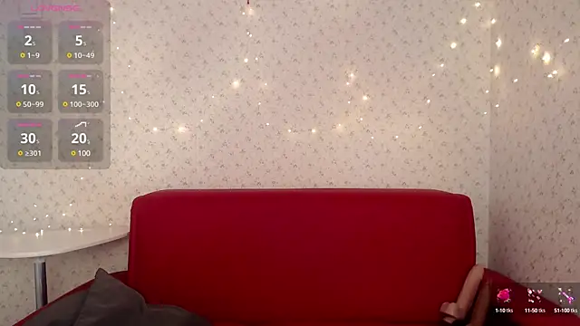 Snapshot of Stefania_Star_ chatting on February 13, 2025, 1:29 am Stefania Star online show from February 13, 2025, 1:29 am