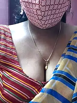 mallu-sumi online show from March 13, 2025, 4:49 am