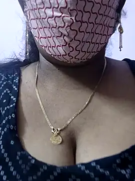 mallu-sumi online show from June 9, 2026, 7:03 pm