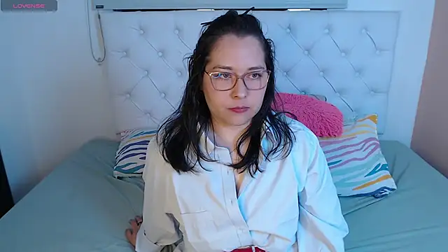 Snapshot of May_Carlier chatting on November 25, 2025, 3:50 am May Carlier online show from November 25, 2025, 3:50 am