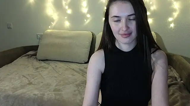 Tutti Frutt1s online show from February 16, 2025, 7:15 am