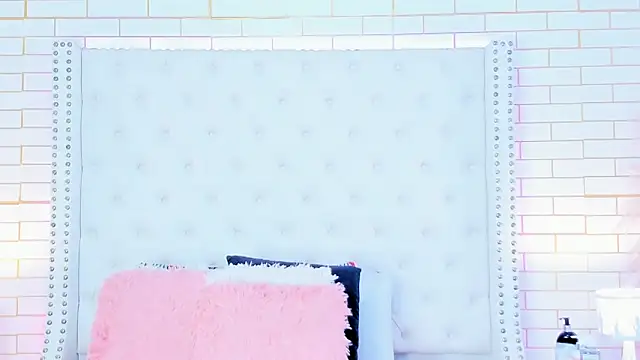 Snapshot of Krystal_cambell1 chatting on March 5, 2026, 8:16 pm Krystal cambell1 online show from March 5, 2026, 8:16 pm