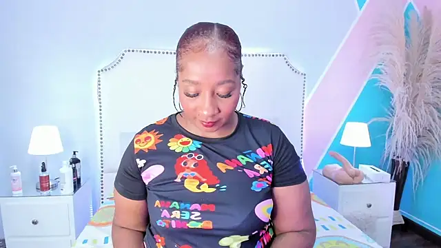 Krystal cambell1 online show from May 7, 2026, 7:41 pm