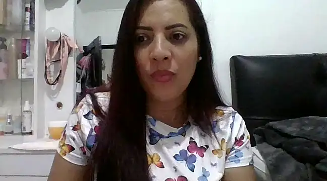 Snapshot of Anne_kis chatting on December 4, 2024, 11:13 pm Anne kis online show from December 4, 2024, 11:13 pm