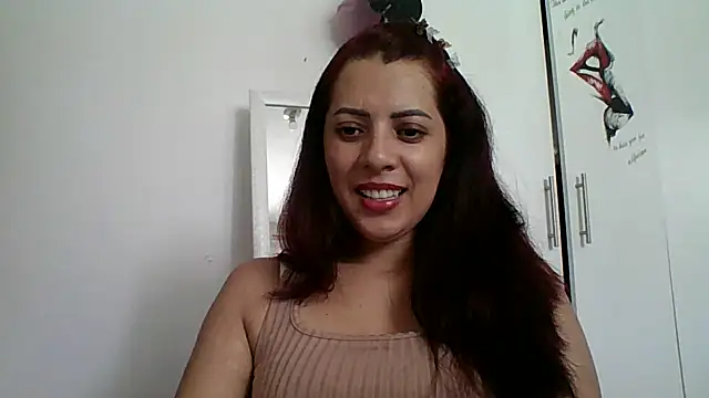 Snapshot of Anne_kis chatting on December 19, 2024, 6:34 pm Anne kis online show from December 19, 2024, 6:34 pm