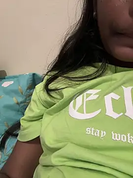 Snapshot of 85198 chatting on March 4, 2026, 10:05 pm 85198 online show from March 4, 2026, 10:05 pm