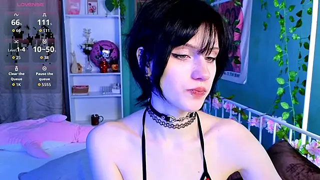 Snapshot of dark_vamp_ chatting on December 2, 2025, 4:02 pm dark vamp online show from December 2, 2025, 4:02 pm