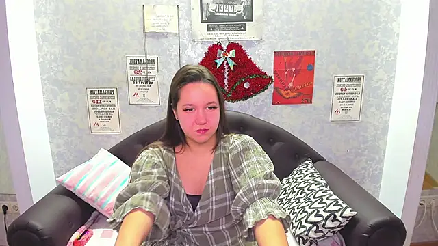 Snapshot of Mira_Karter chatting on December 25, 2024, 2:03 am Mira Karter online show from December 25, 2024, 2:03 am