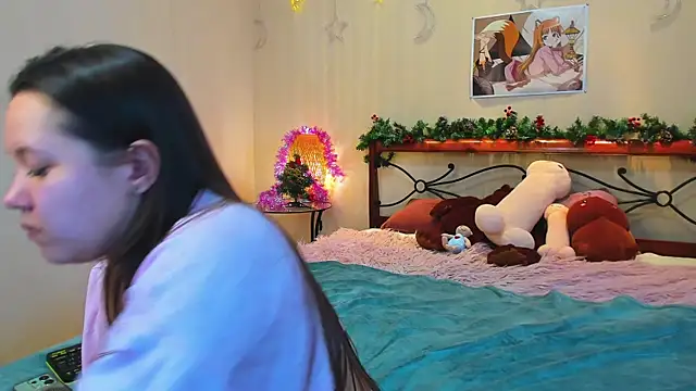 Snapshot of Mira_Karter chatting on January 5, 2025, 7:49 am Mira Karter online show from January 5, 2025, 7:49 am