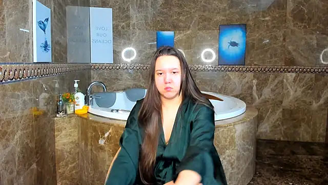 Snapshot of Mira_Karter chatting on February 12, 2025, 1:41 am Mira Karter online show from February 12, 2025, 1:41 am