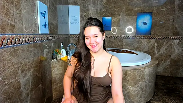 Snapshot of Mira_Karter chatting on February 12, 2025, 4:44 am Mira Karter online show from February 12, 2025, 4:44 am