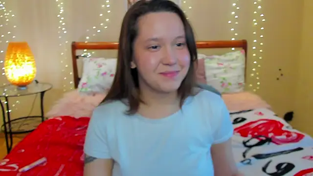 Mira Karter online show from May 5, 2026, 2:41 am