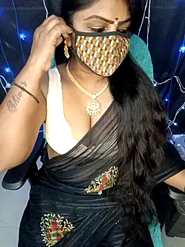 honey-sexy online show from January 24, 2025, 7:41 am