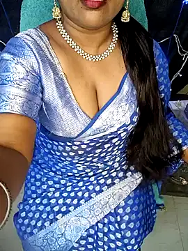 honey-sexy online show from February 2, 2025, 7:09 am