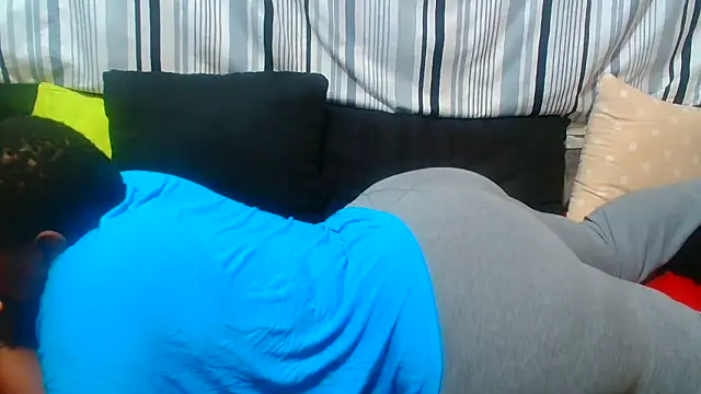 AfricanBigAssxx98 online show from May 18, 2026, 6:14 pm