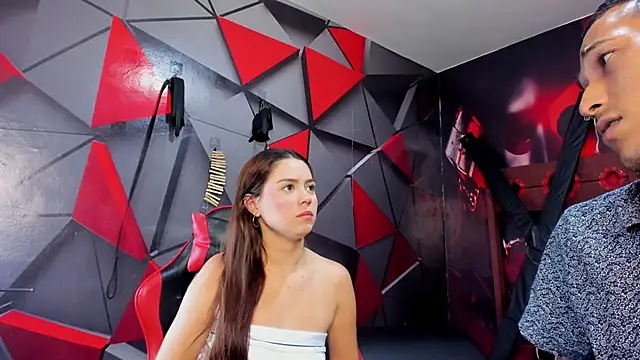 Hana and Zeta online show from October 17, 2025, 12:19 pm