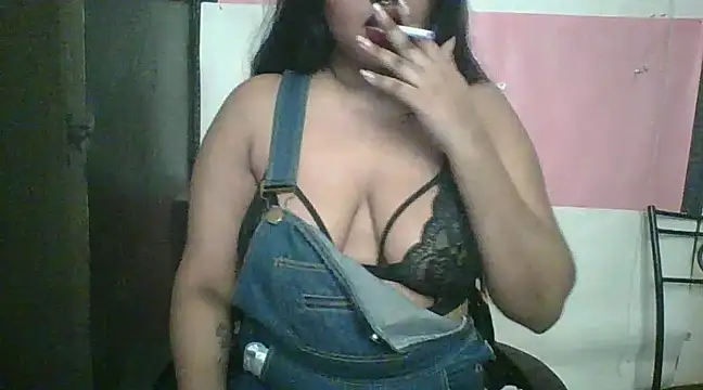 Snapshot of Your-love-12 chatting on January 18, 2025, 2:55 pm Your-love-12 online show from January 18, 2025, 2:55 pm