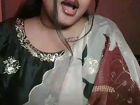 Snapshot of Your-love-12 chatting on October 21, 2025, 10:21 pm Your-love-12 online show from October 21, 2025, 10:21 pm