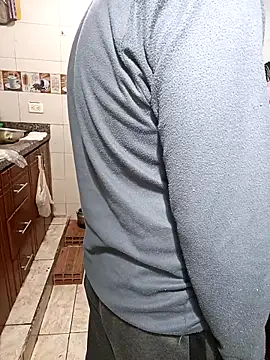 Snapshot of ZuriandAlex chatting on October 11, 2025, 11:53 am ZuriandAlex online show from October 11, 2025, 11:53 am