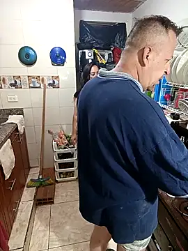 Snapshot of ZuriandAlex chatting on October 26, 2025, 11:05 am ZuriandAlex online show from October 26, 2025, 11:05 am